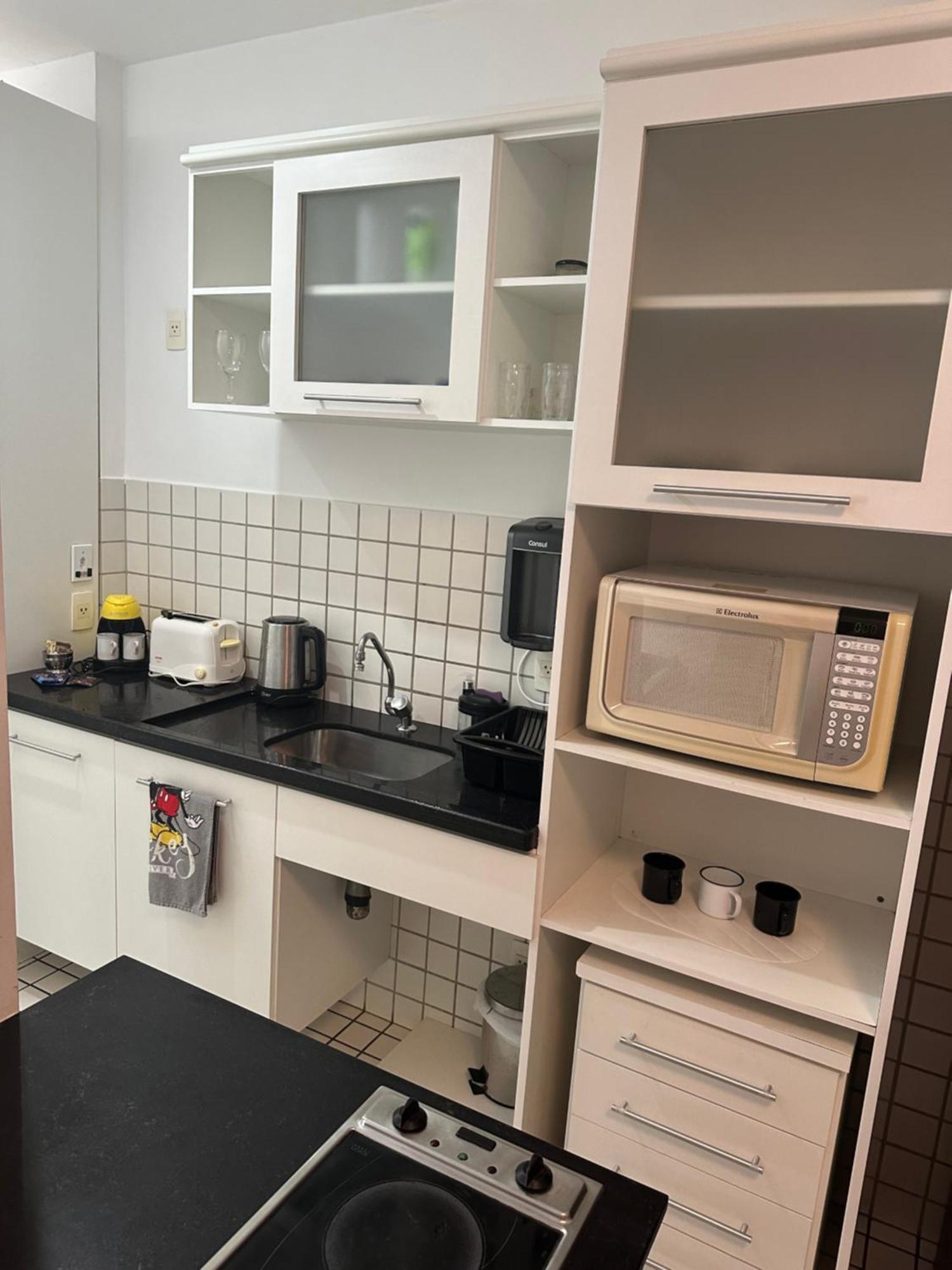 Flat Em Santos No Gonzaga A Tres Quadras Da Praia Luaran gambar